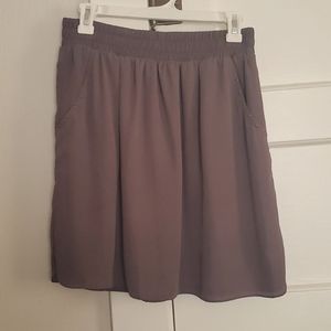 Elastic waist skirt